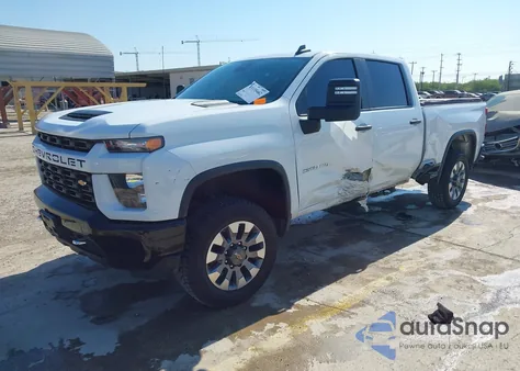 2022 Chevrolet Silverado 2500Hd 4Wd Standard Bed Custom from USA, damaged, VIN 1GC1YME79NF313613